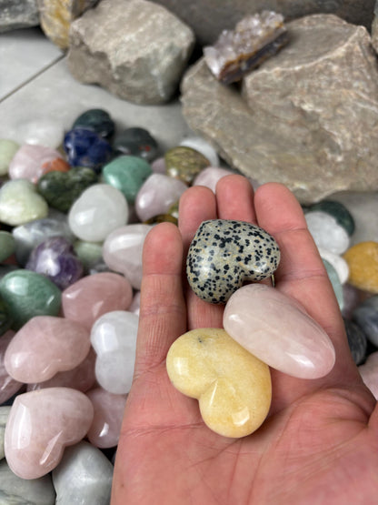 Assorted Heart Talisman Carved Polished Crystal Worry Pocket Personal Protection Stress Anxiety Palm Stone Home Decor Gift BirthdayChristmas