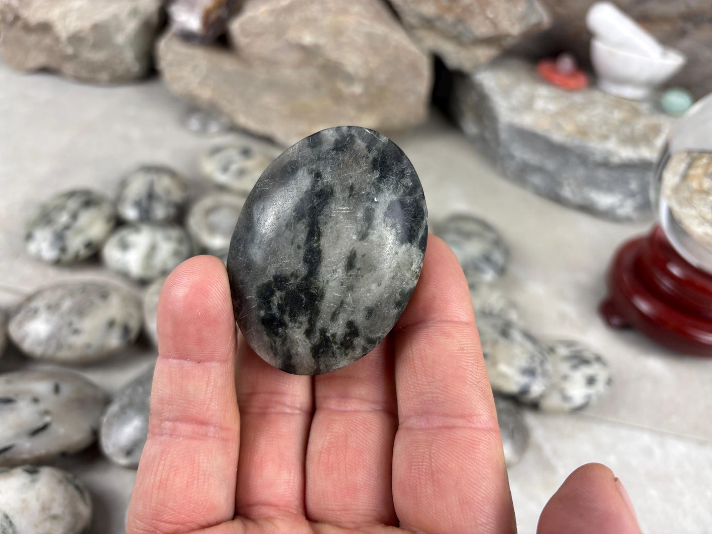 Green Tourmaline Palm Stone Natural Crystal Polished Worry Stone Home Decor Anxiety Pocket Distraction Meditation Gift Birthday Christmas