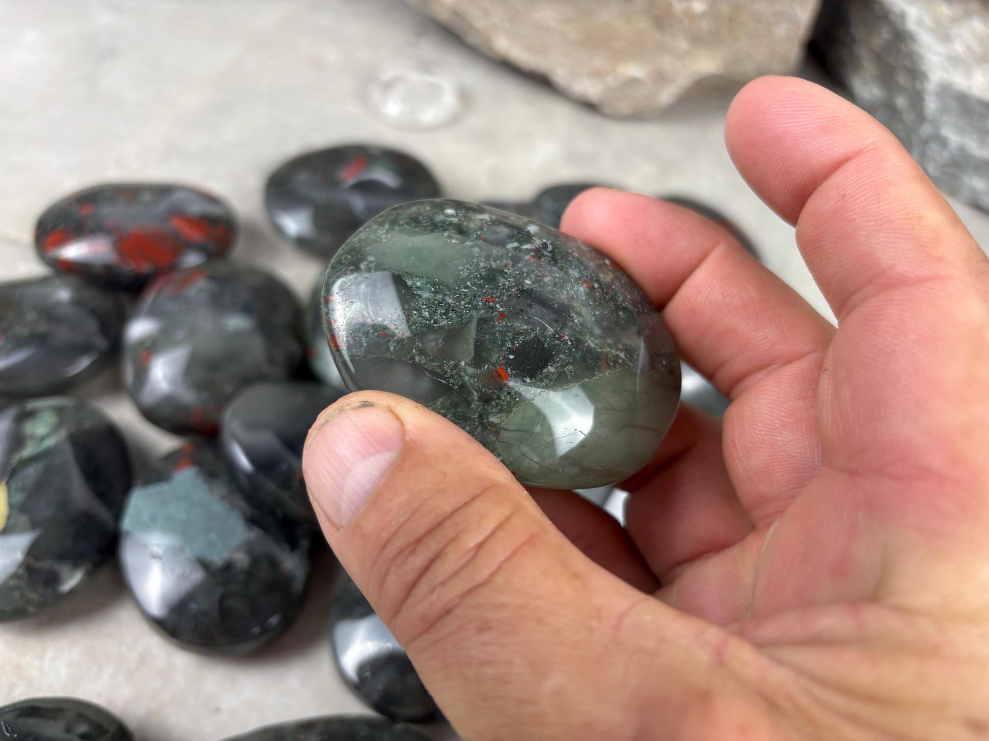 Gujarat Peshwa Heliotrope India Blood Stone Palm Stone Polished Worry Stone Home Decor Anxiety Pocket Gift Worry Pocket Stress Birthday