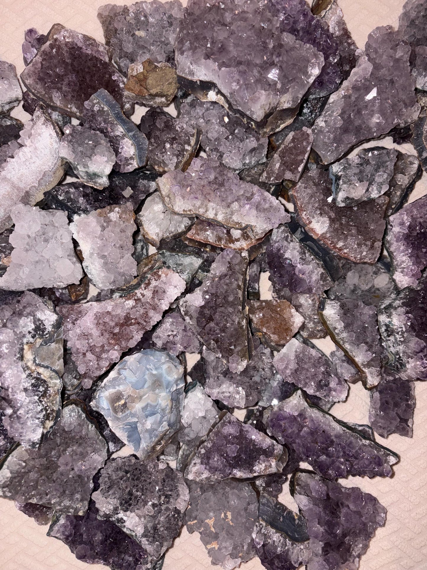 Brazil Amethyst Geode Frag Bedside Cluster Natural Crystal Worry Anxiety Distraction Stone Home Decor Worry Pocket Stress Anxiety Altar