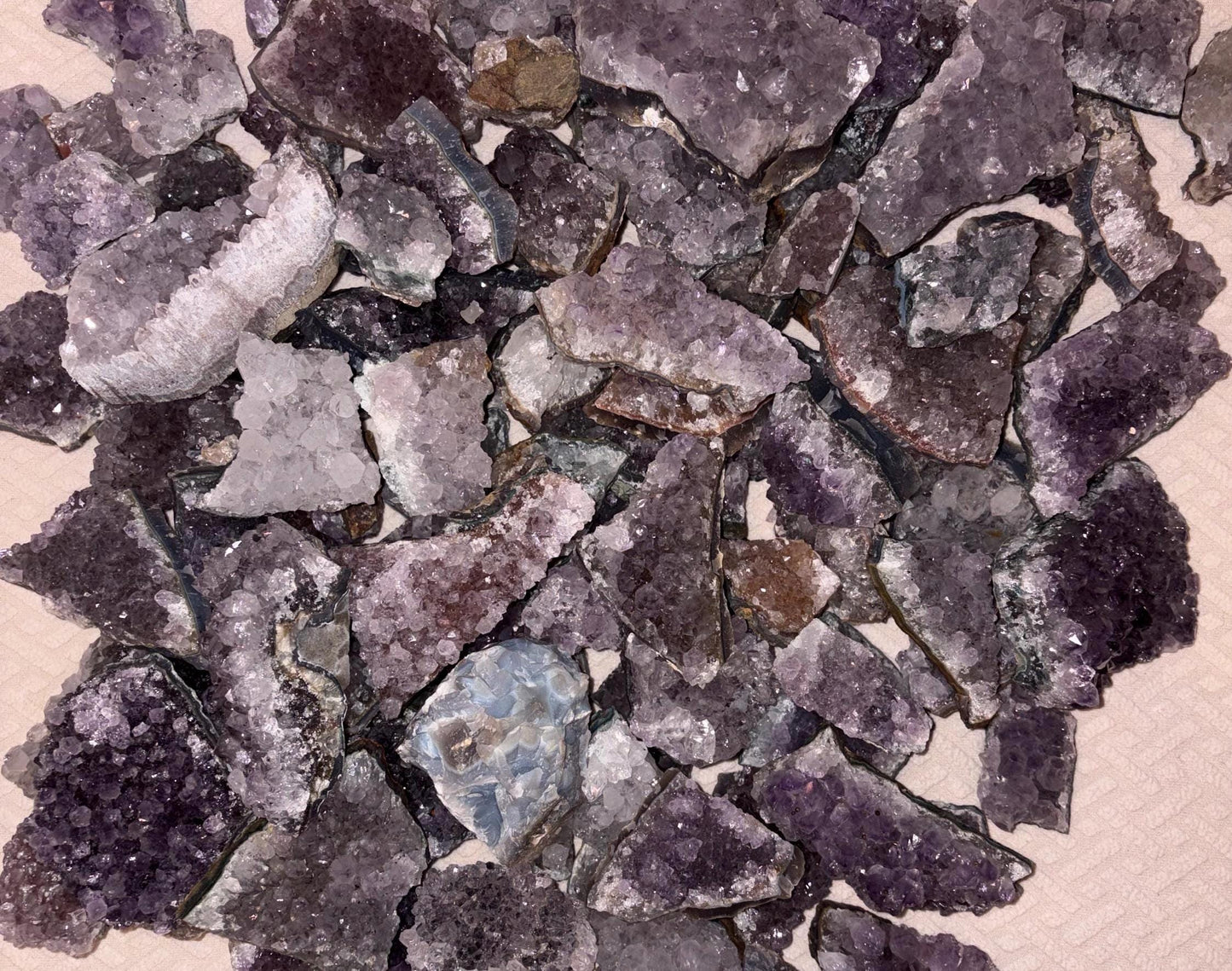 Brazil Amethyst Geode Frag Bedside Cluster Natural Crystal Worry Anxiety Distraction Stone Home Decor Worry Pocket Stress Anxiety Altar