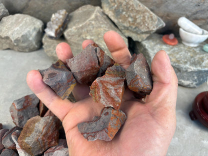 Raw Pyrophyllite Natural Raw Home Decor Arts Crafts Carved Crystal Holiday Home Decor Birthday Worry Anxiety Pocket Stone