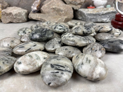 Green Tourmaline Palm Stone Natural Crystal Polished Worry Stone Home Decor Anxiety Pocket Distraction Meditation Gift Birthday Christmas