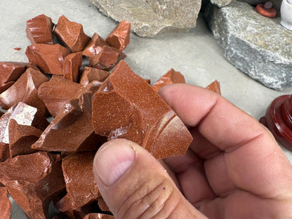 Red Goldstone Raw Crystal Polished Carved Stone for Anxiety Relief Home Decor Arts Crafts Christmas Birthday Gift Mineral