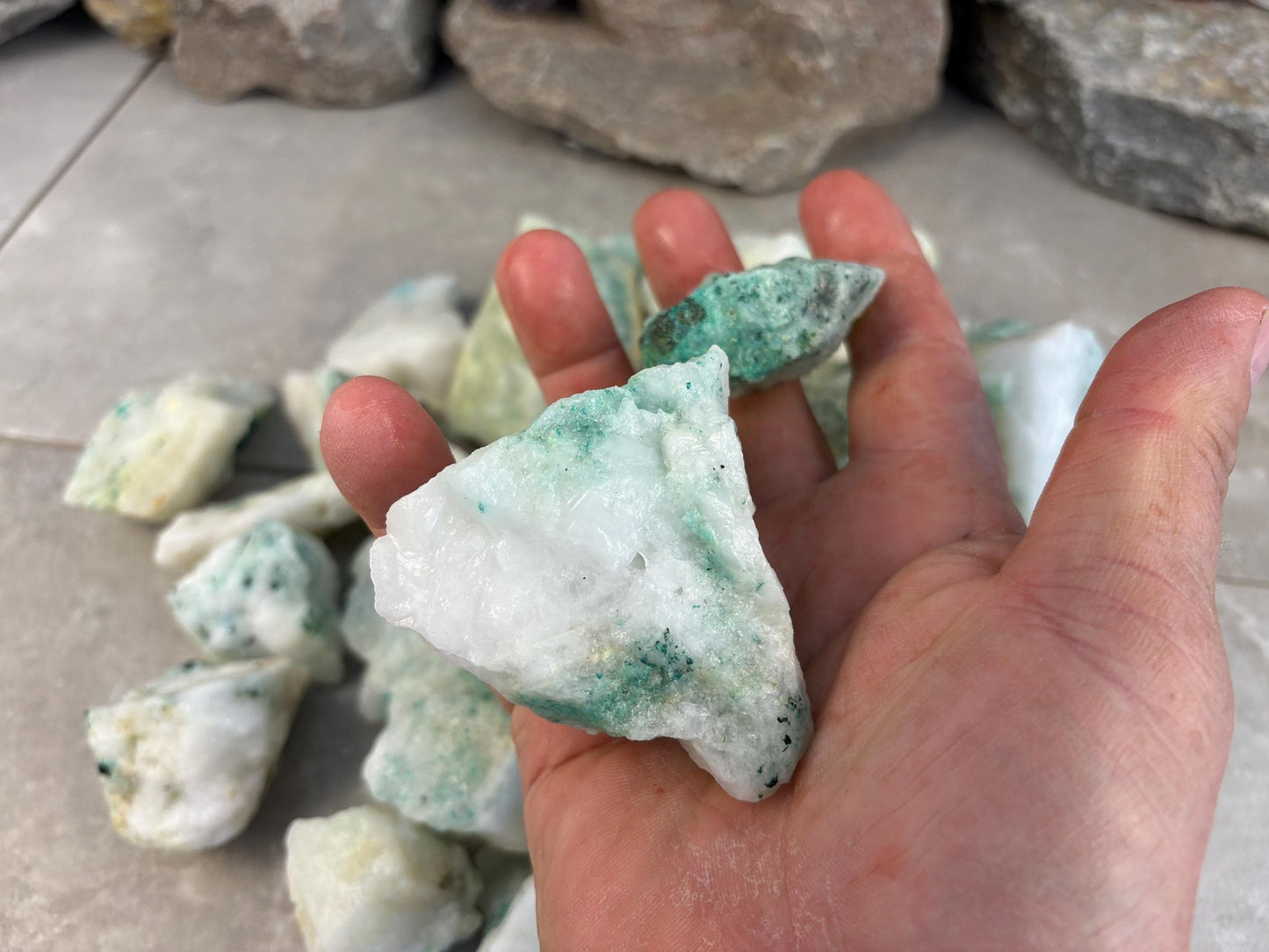 Peruvian Chrysocolla in Quartz Raw Stone Palm Stone Arts and Crafts Birthday Crystal for Anxiety Relief Home Decor Worry Pocket Anxiety Gift
