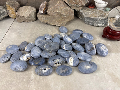 Japan Blue Coral Palm Stone Crystal Anxiety Relief Meditation Stone Xmas Gift Home Decor Worry Pocket Stress Anxiety Birthday Stress Relief