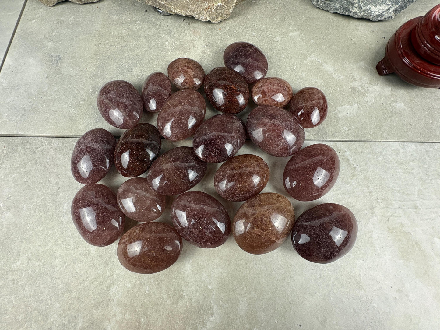 Arkansas Strawberry Quartz Palm Carving Polished Healing Stones Home Decor Arts Crafts Pocket Anxiety Stress Distraction Gift