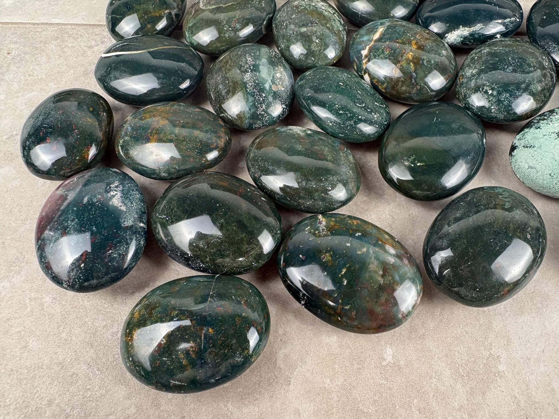 Kathiawar Peninsula India Bloodstone Polished Carved Crystal for Anxiety Relief Palm Stones Pocket Stress Relief Distraction Birthday Gift