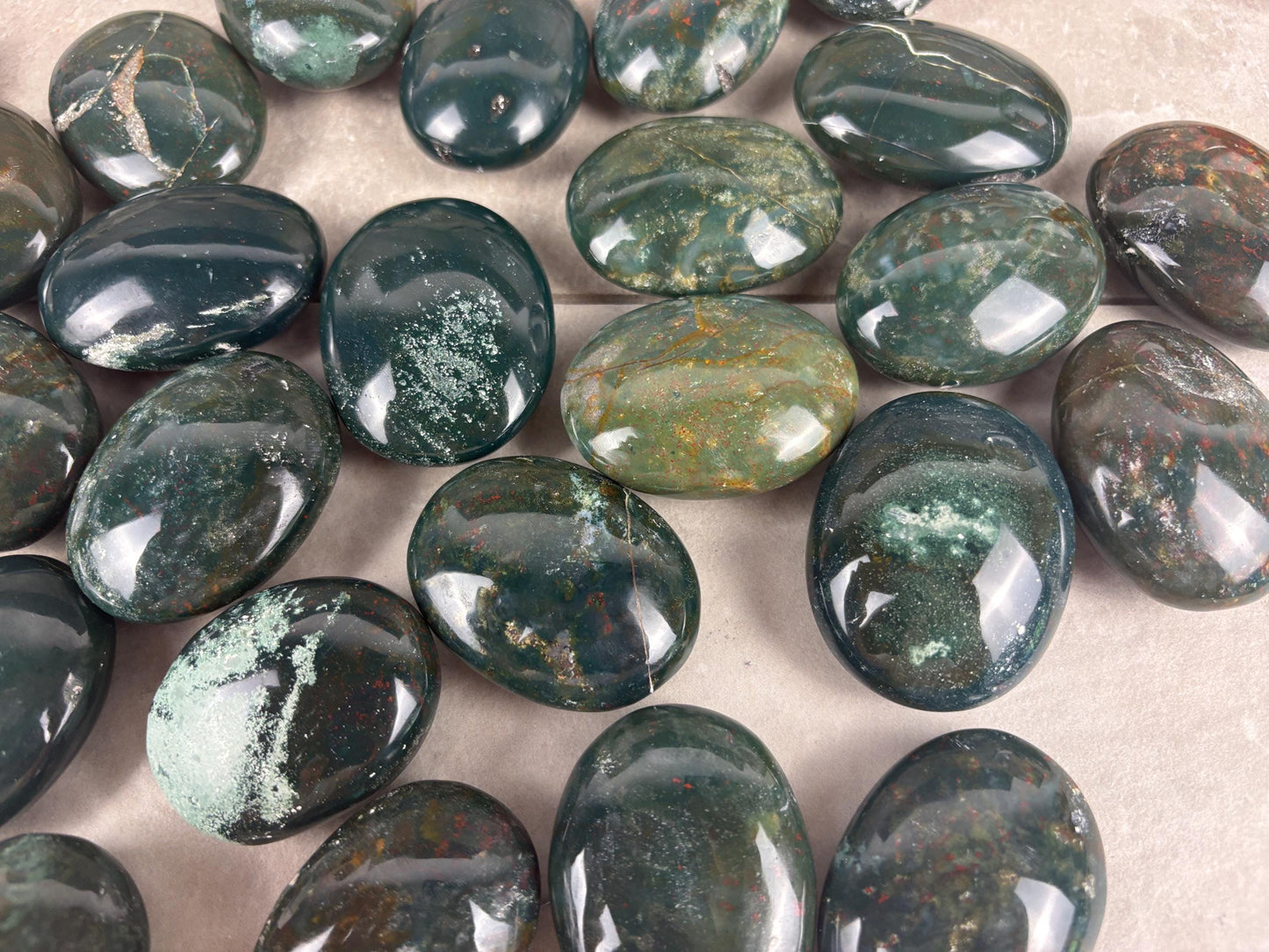 Kathiawar Peninsula India Bloodstone Polished Carved Crystal for Anxiety Relief Palm Stones Pocket Stress Relief Distraction Birthday Gift
