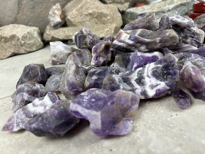 Madhya Pradesh Raw Saputra Chevron Amethyst High Frequency Home Decor Craft Supplies Energy Healing Stone Crystal Gift Birthday Anxiety