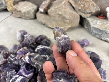 Madhya Pradesh Raw Saputra Chevron Amethyst High Frequency Home Decor Craft Supplies Energy Healing Stone Crystal Gift Birthday Anxiety