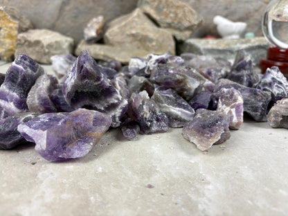Madhya Pradesh Raw Saputra Chevron Amethyst High Frequency Home Decor Craft Supplies Energy Healing Stone Crystal Gift Birthday Anxiety