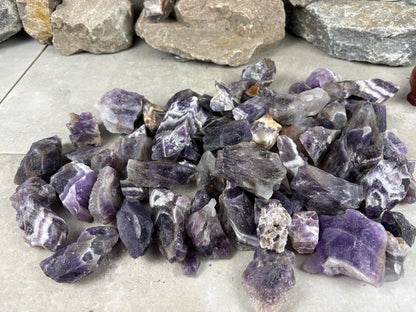 Madhya Pradesh Raw Saputra Chevron Amethyst High Frequency Home Decor Craft Supplies Energy Healing Stone Crystal Gift Birthday Anxiety