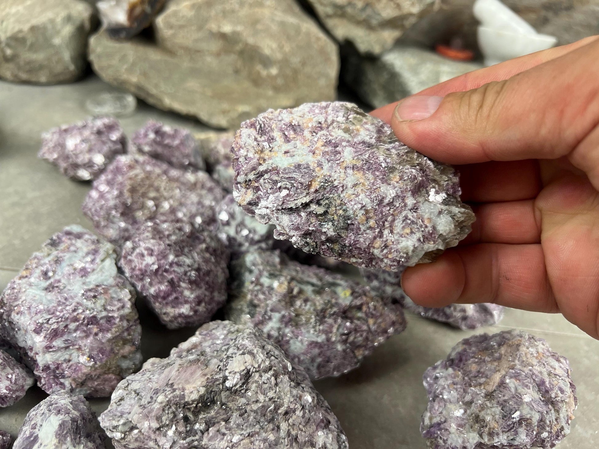 Raw Rare Manitoba Canada Lepidolite Specimen Arts Crafts Mineral Crystal Home Decor Birthday Gift Collectible Stone Pocket Worry Energy