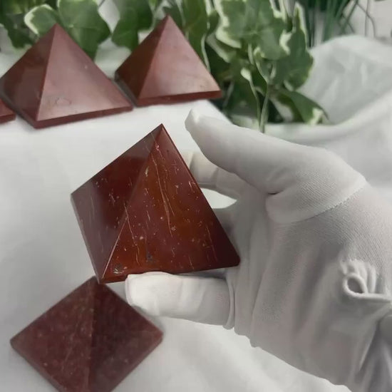Red Jasper Pyramid: Polished Crystal Meditation Stone