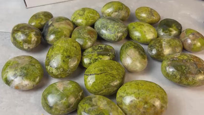 Green Opal Palm Stone Smooth Polished Carved Crystal for Distraction Worry Stress Home Decor Gift Christmas Meditation Pocket Relief