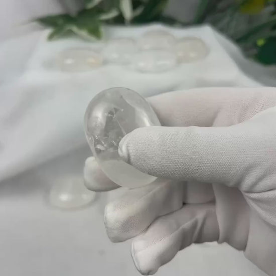 Clear Quartz Palm Stone: Polished Crystal for Meditation & Anxiety Relief