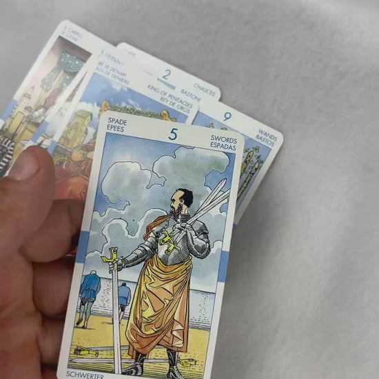 Universal Waite-Angelis Tarot Deck: Lo Scarabeo Fortune Telling Cards