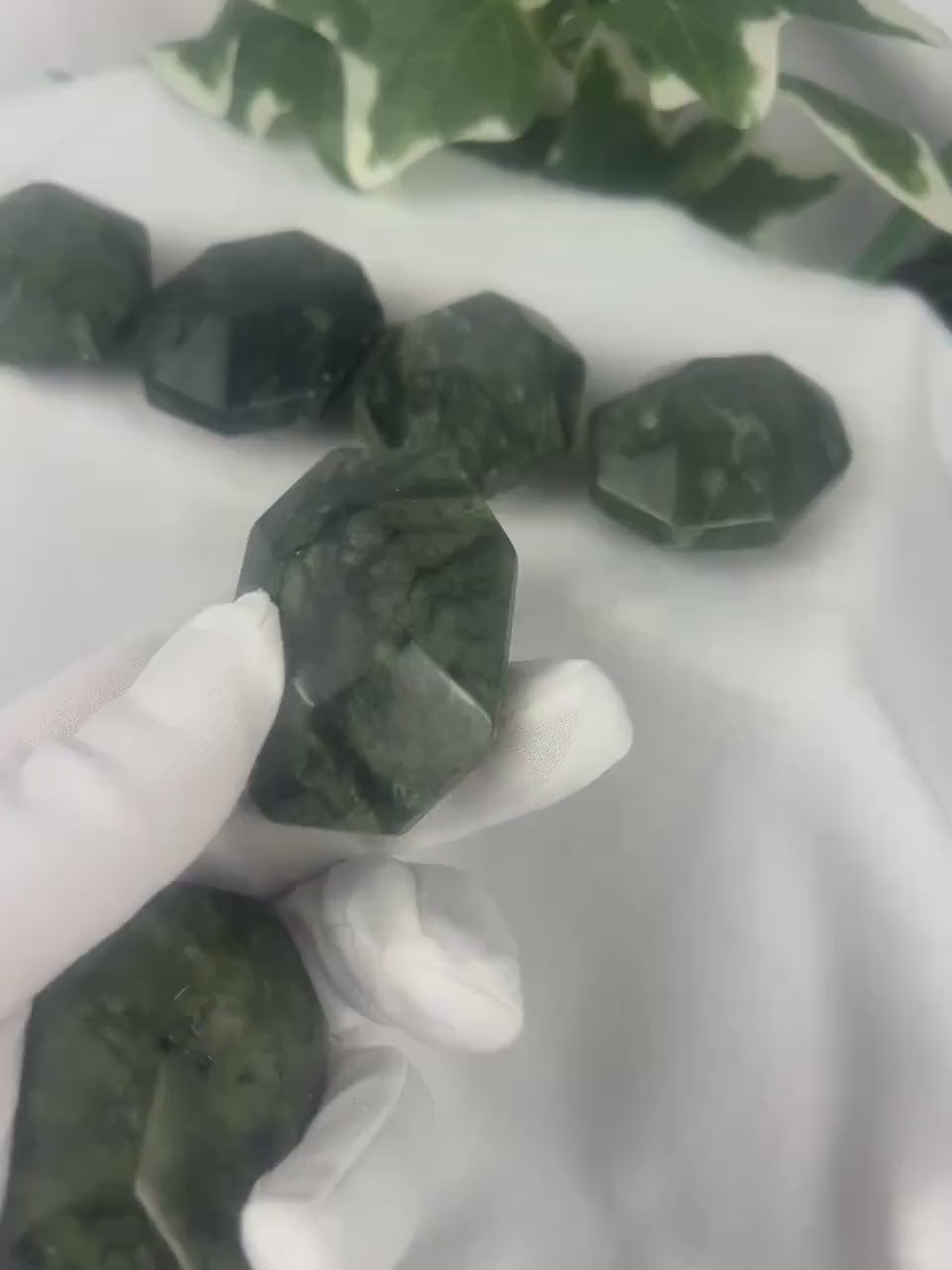 Xiuyan Nephrite Jade Palm Stone: Faceted Chinese Green Worry Stone Home Decor Worry Pocket Stress Anxiety Palm Stone