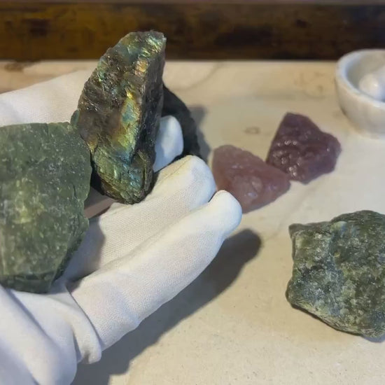 Raw Crystal Power Pack: Strawberry Quartz, Labradorite, Green Jade