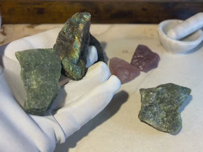 Raw Crystal Power Pack: Strawberry Quartz, Labradorite, Green Jade