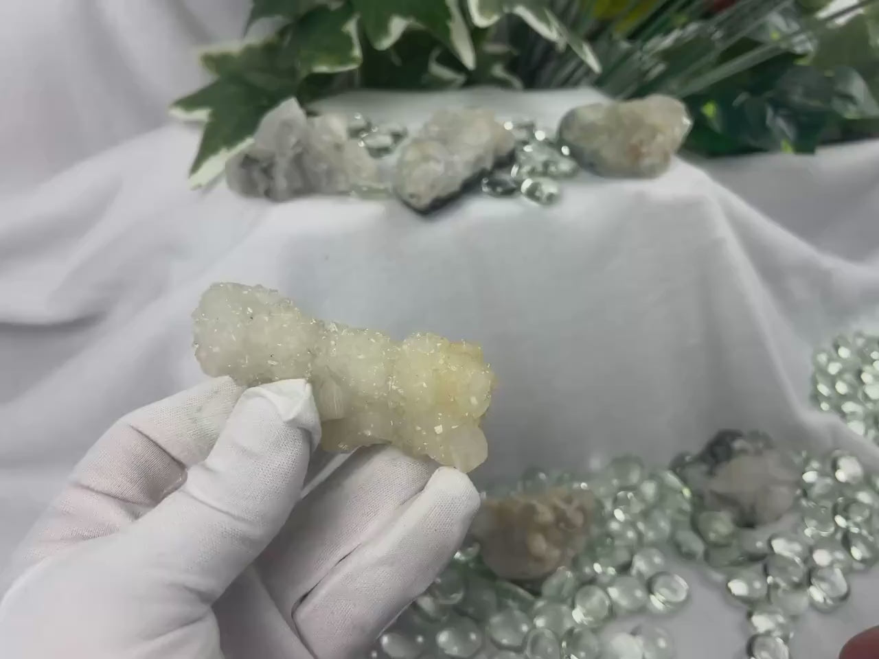 Apophyllite Crystal Cluster: Healing Geode, Meditation Stone, Home Decor